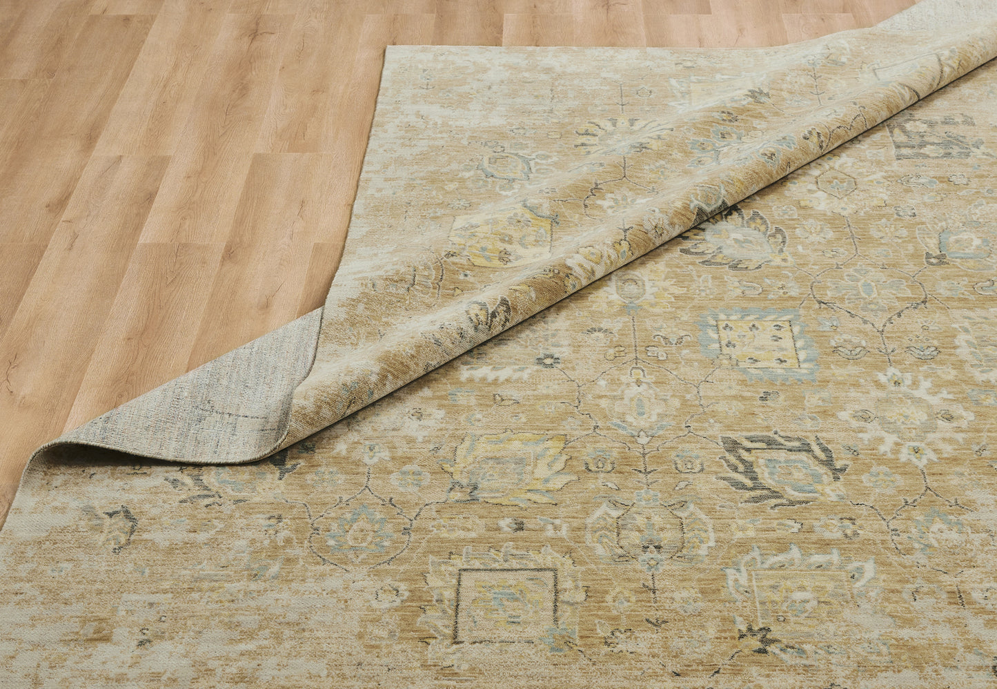 Alfombra de lana tejida a máquina Blooma BM1383 New Sands Oushak