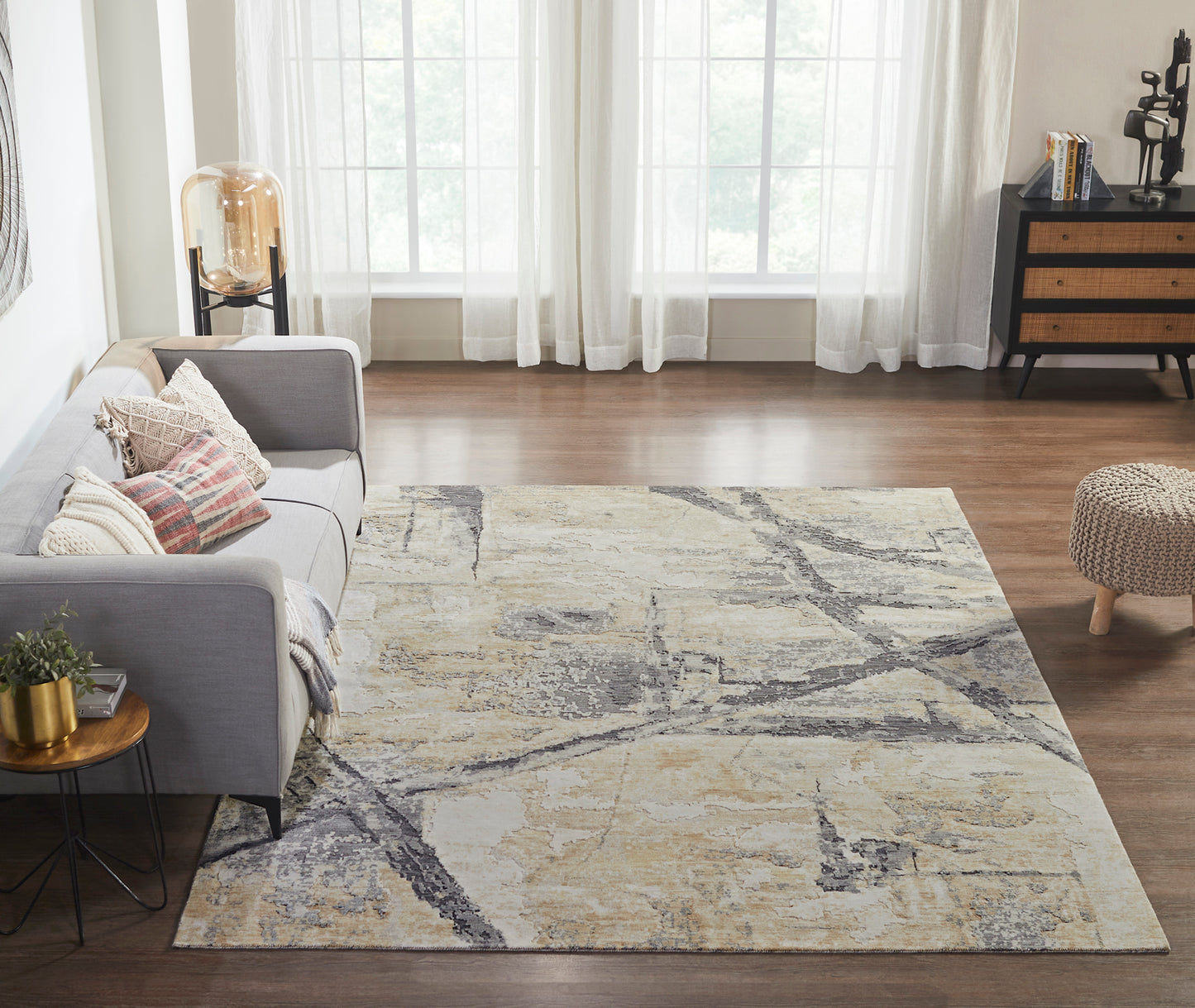 Ventura VN1393 Sands-Greys Abstract Power Loom Wool Rug