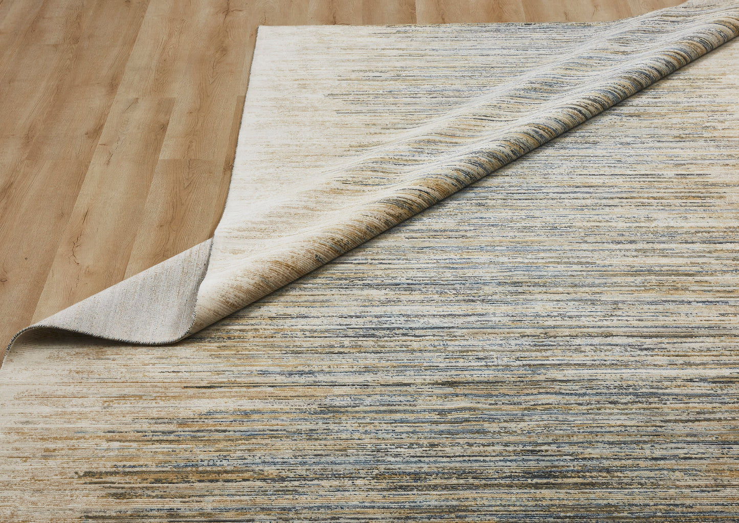 Ventura VN1398 Blue-Sands Strie Power Loom Wool Rug