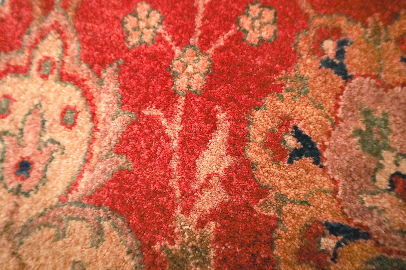 Tabriz Rust & Cream Fine Handmade 4'9"x6'8" Rug