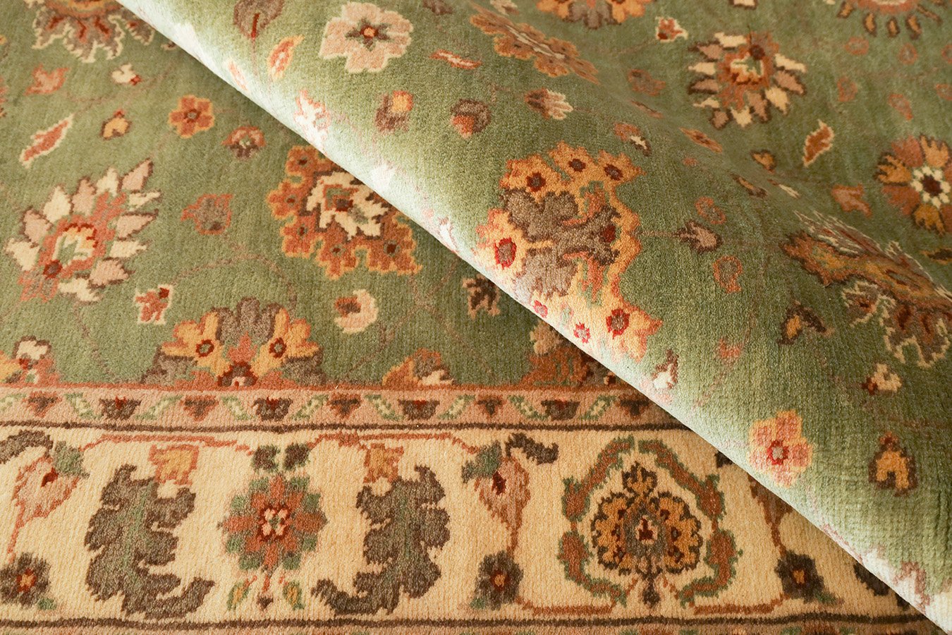 Sultanabad Green & Cream Fine Handmade 4'6"x6'4" Rug