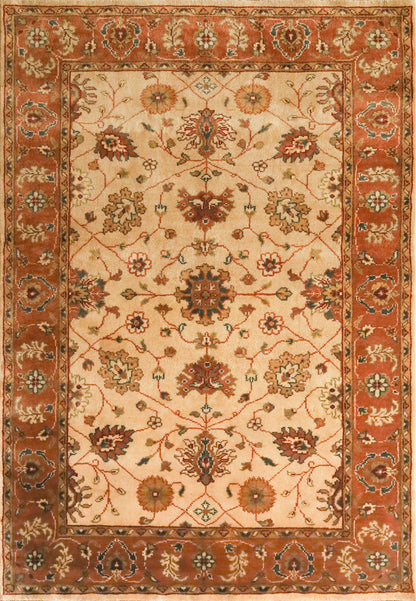 Sultanabad Champagne & Rose Fine Handmade 4'6"x6'5" Rug