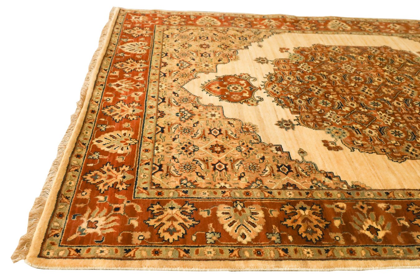 Bidjar Cream & Rust Fine Handmade 4'8"x6'7" Vegetable Dyed Rug