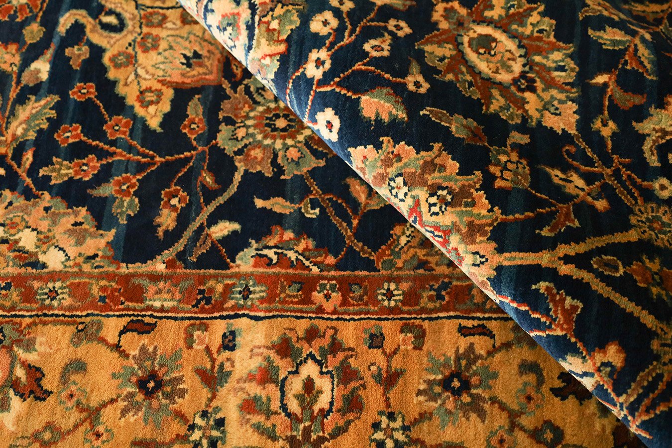 Moghul Shah Blue & Gold Fine Handmade Vegetable Dyed 4'8"x6'6" Rug