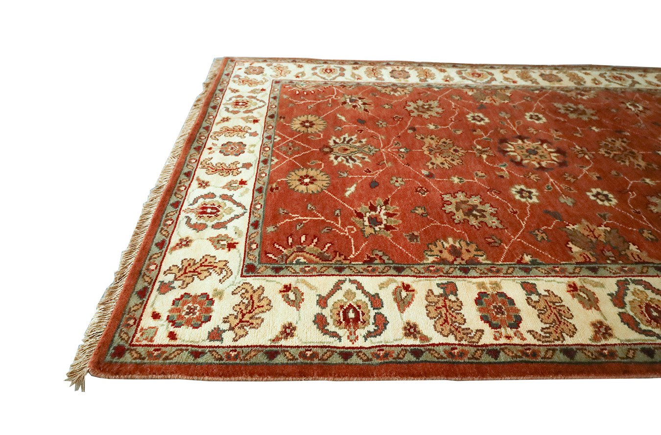 Sultanabad Rose & Ivory Fine Handmade 4'7"x6'5" Rug